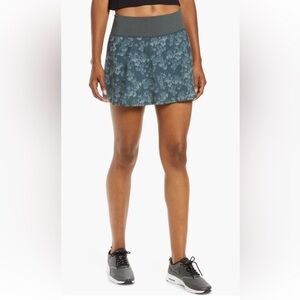 Zelle Tennis Skort
